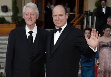 Бил Клинтън умира