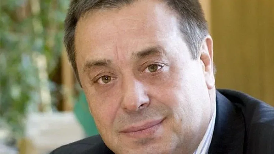 Защитавате принципни позиции