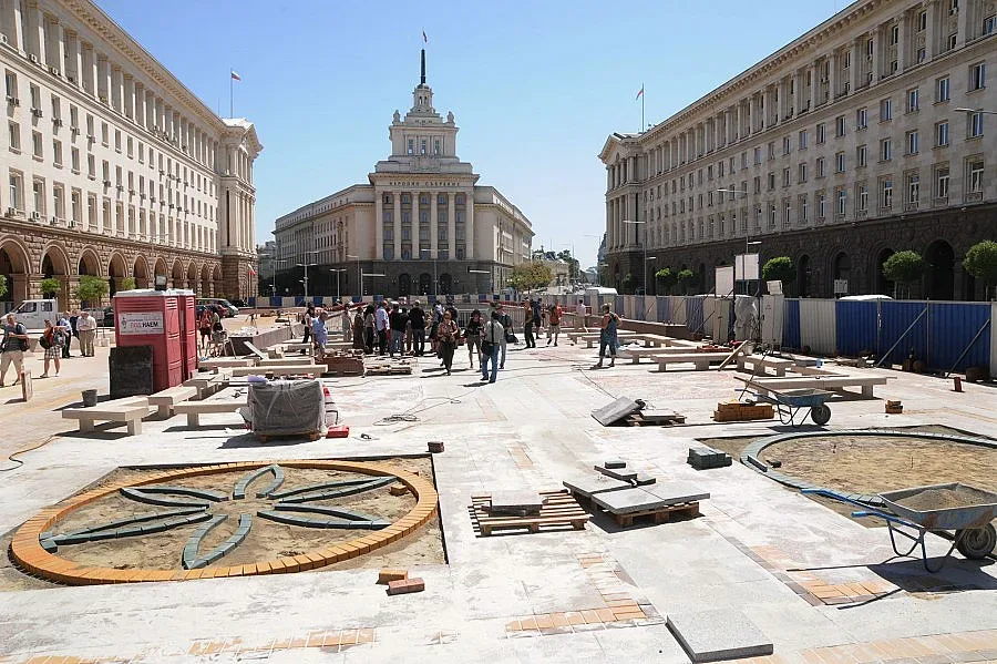 Барозу открива древна Сердика