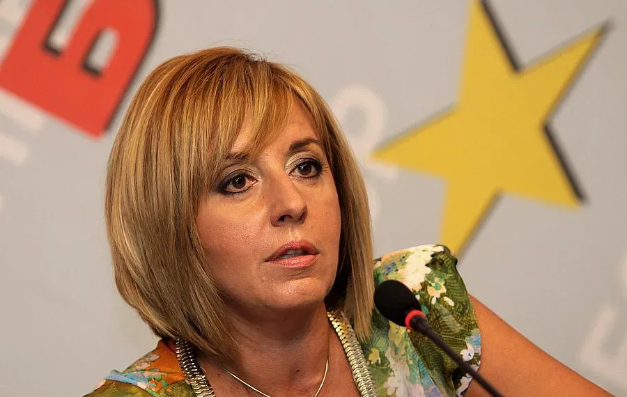 Мая касира червени избори