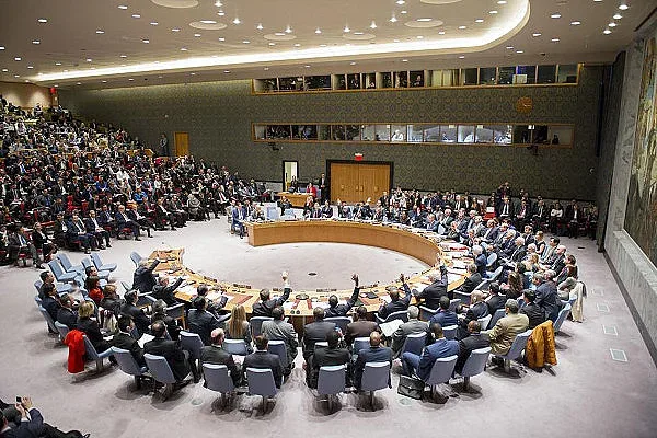 Светът на нокти! Иран заплаши Израел, жега в ООН