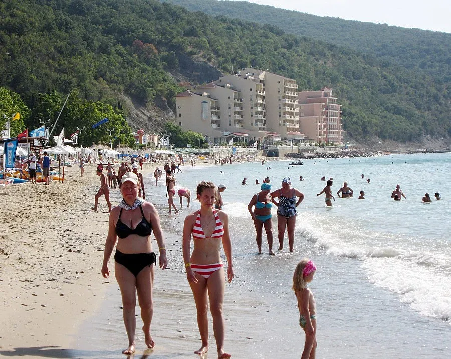 Правят туристическа полиция