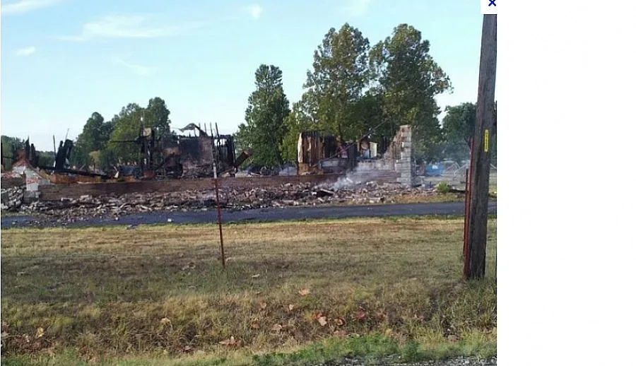 Джамия изгоря до основи в Мисури