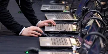 Хакнаха  сайта на Ройтерс