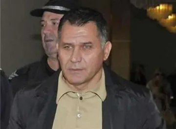 Чамурджиев плаши длъжници: 35 бона и те ликвидирам