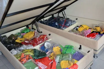 Антимафиоти прибраха дрехи-менте за близо 1 милион лева 