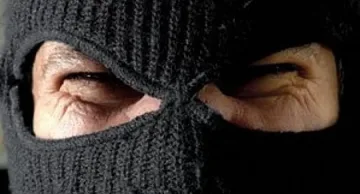 Маскирани пребиха кмет