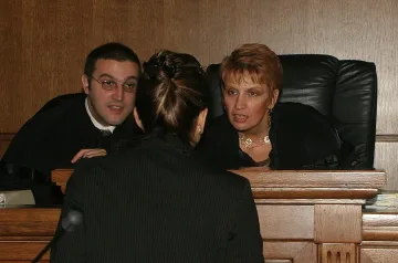 Проверяват делата на съдия Петя Крънчева