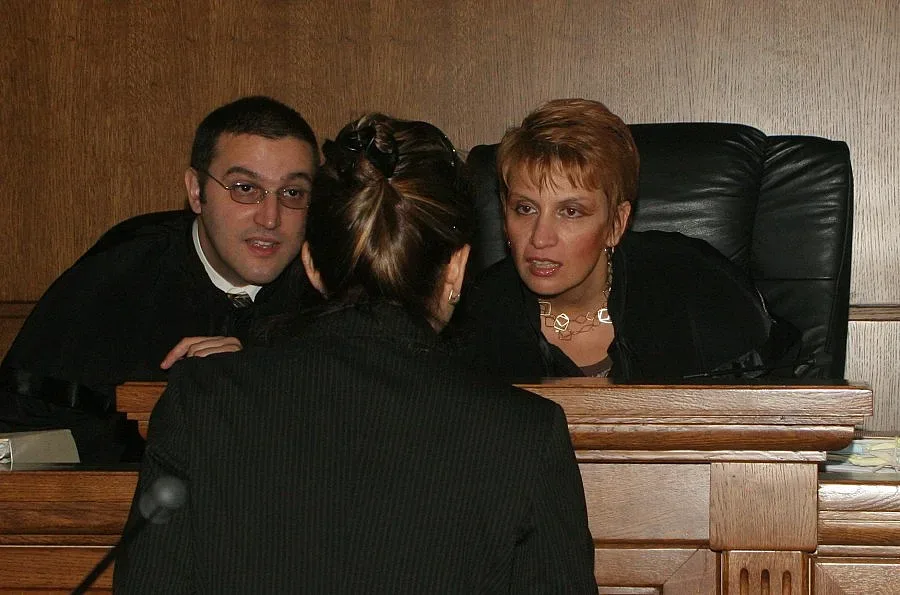 Проверяват делата на съдия Петя Крънчева