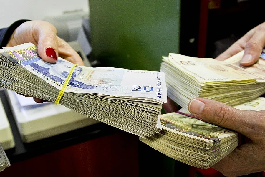 Разследват общинари за подкуп по европроекти