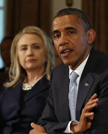 Обама е с малка преднина преди Ромни