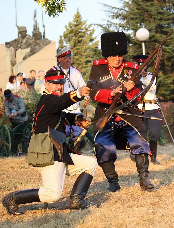 Четирима ранени в "бой" за Самарското знаме