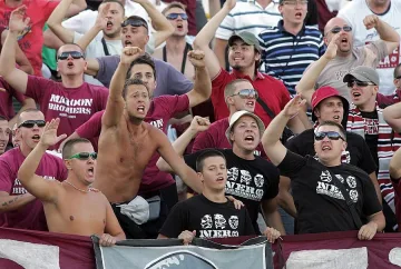 Осъдиха условно фенове на Сараево за мелето пред "Хемус"