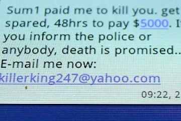 Есемес "Плати или ще те убия" паникьоса стотици