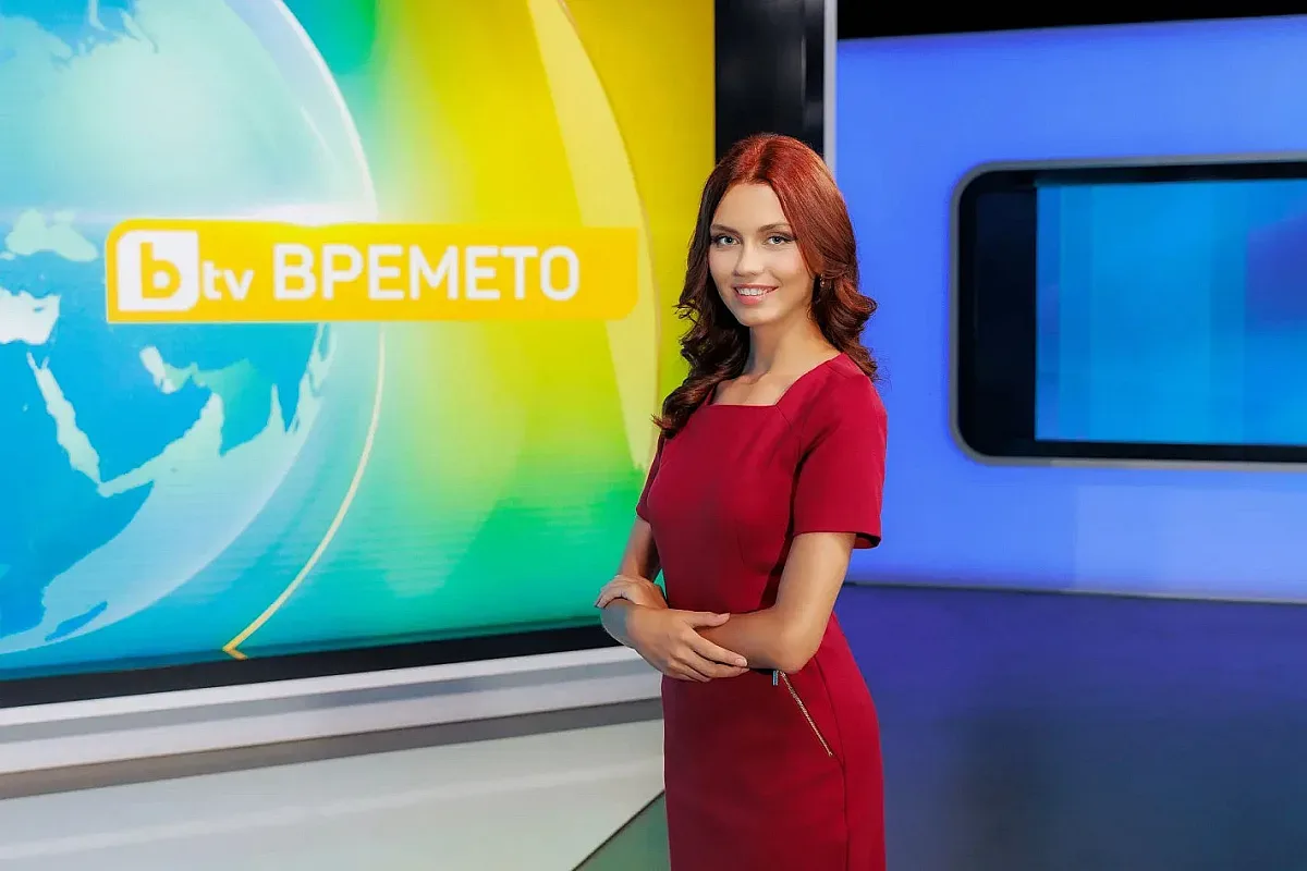 Нова синоптичка на бТВ докара сърдечен удар на мъжете (СНИМКИ)