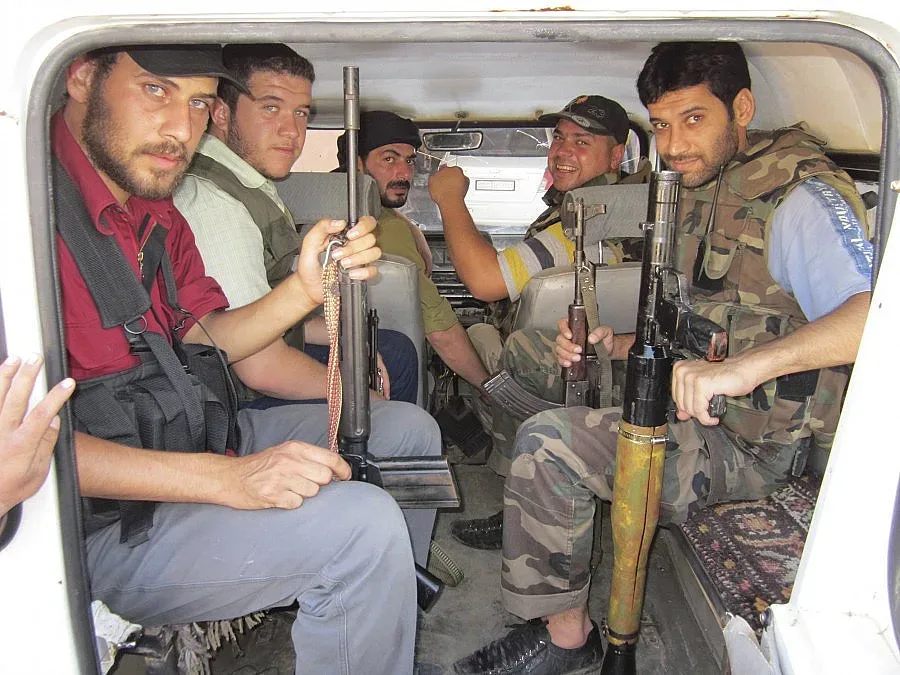 Турция затвори границата със Сирия