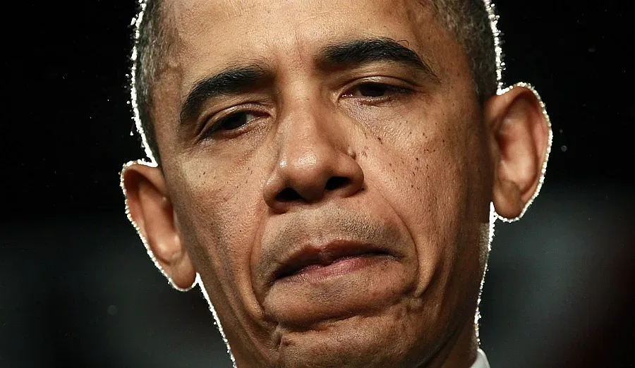 Обама утешава близките на жертвите в Колорадо