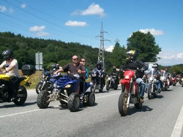 Рок и мотори озвучиха Предела