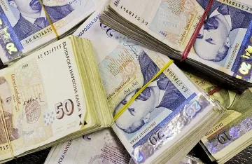 Лихвар ошушкал 66 души с 200 бона