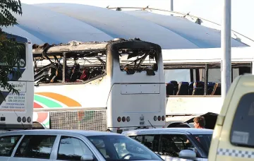 Атентат в Бургас! Взривиха автобус на летището, има загинали