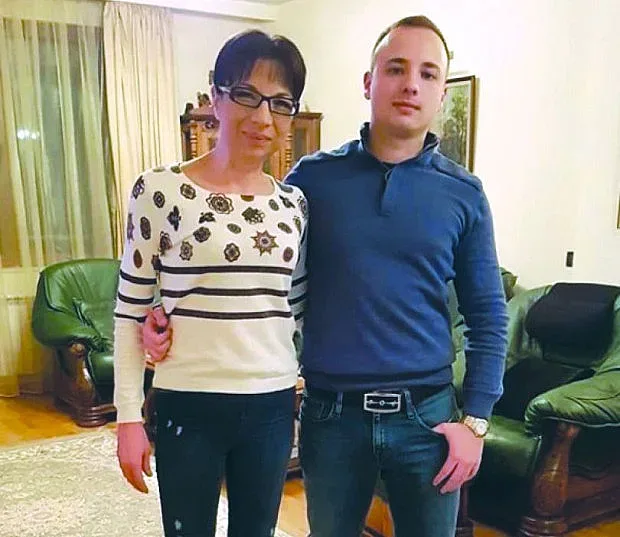 Цветанка Ризова смрази сина си! Тежка закана