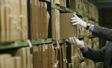 Чистка в разузнаването заради милиони