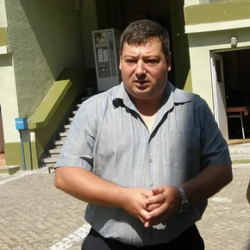 Затворнически шеф в ареста за часове