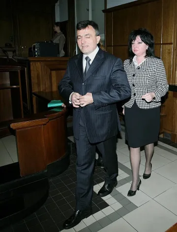 Осъдиха 3 г. условно съдийка за подкуп 