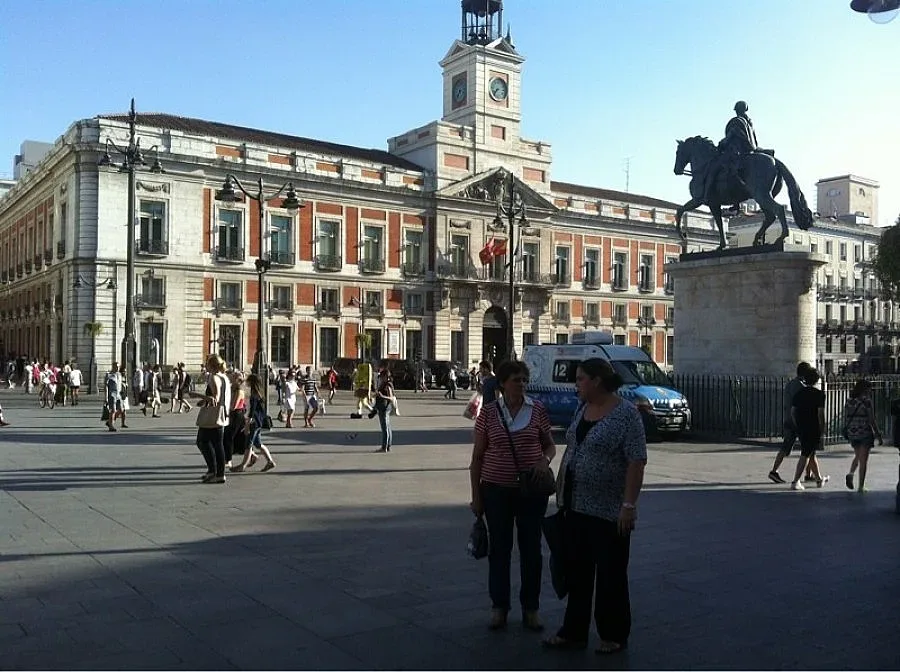 Кризата сложи край на фиестата