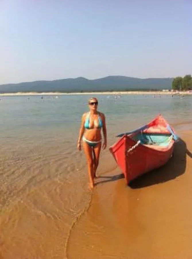 Венета Райкова обра точките на плажа