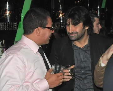 Шеф на "Титан" стана божи човек