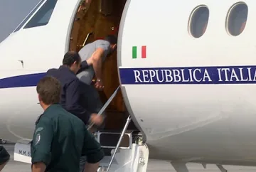 Пети човек на Брендо предаден на италианските власти