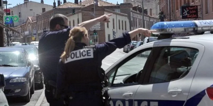 Мъж простреля осем души в дискотека