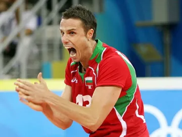 Фенове вбесиха Теди Салпаров 