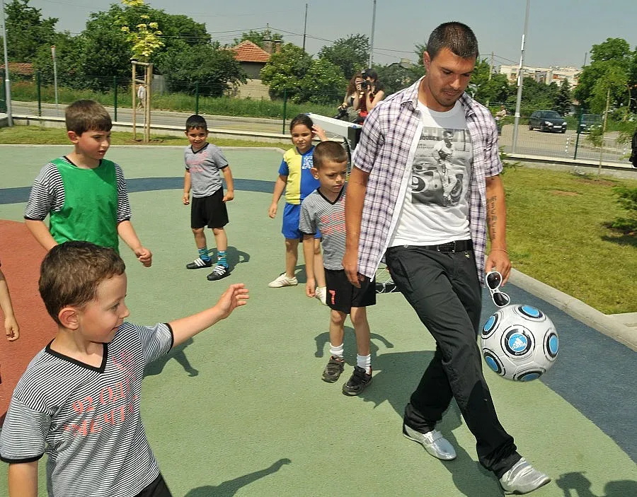 Валери Божинов отива в Германия