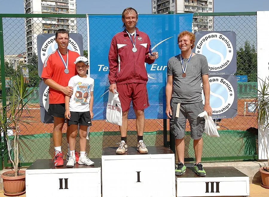 Шампионка на „Стандарт” носи злато от Европейското по тенис за ветерани