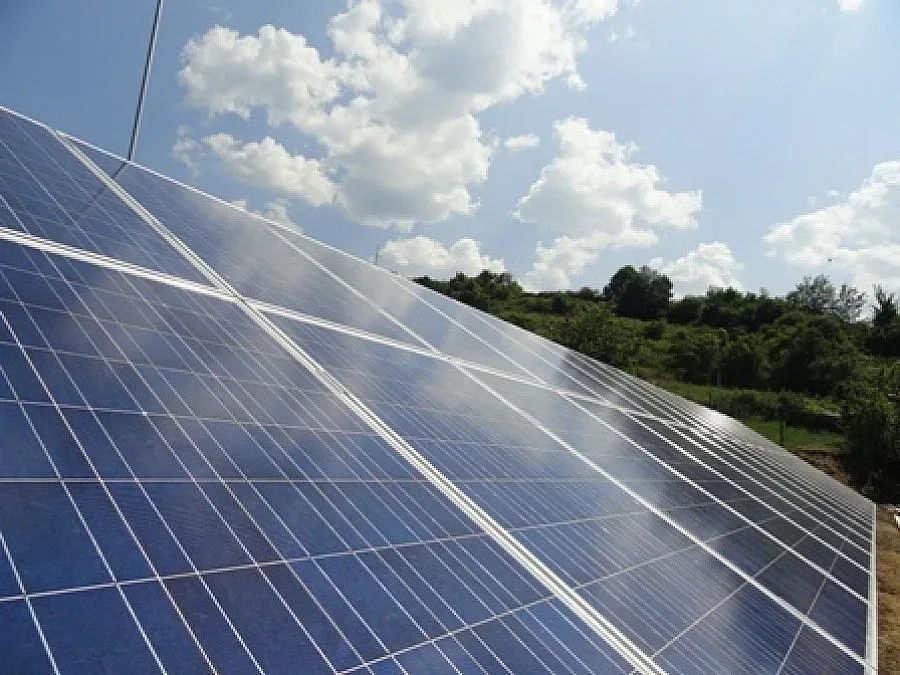 Гръмнаха с базука фотоволтаик