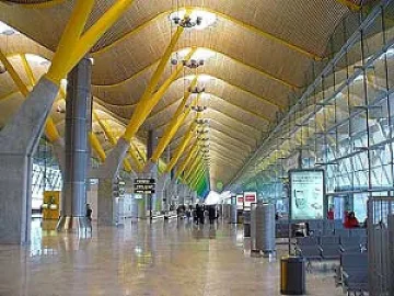 Седем евро отгоре за билет до Испания