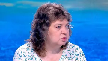 Експерт заподозря бъдеща заигравка на Радев с Конституционния съд