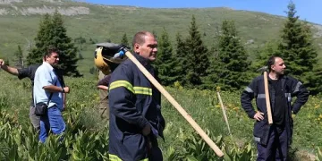 В жегата продължава гасенето на пожара на Витоша