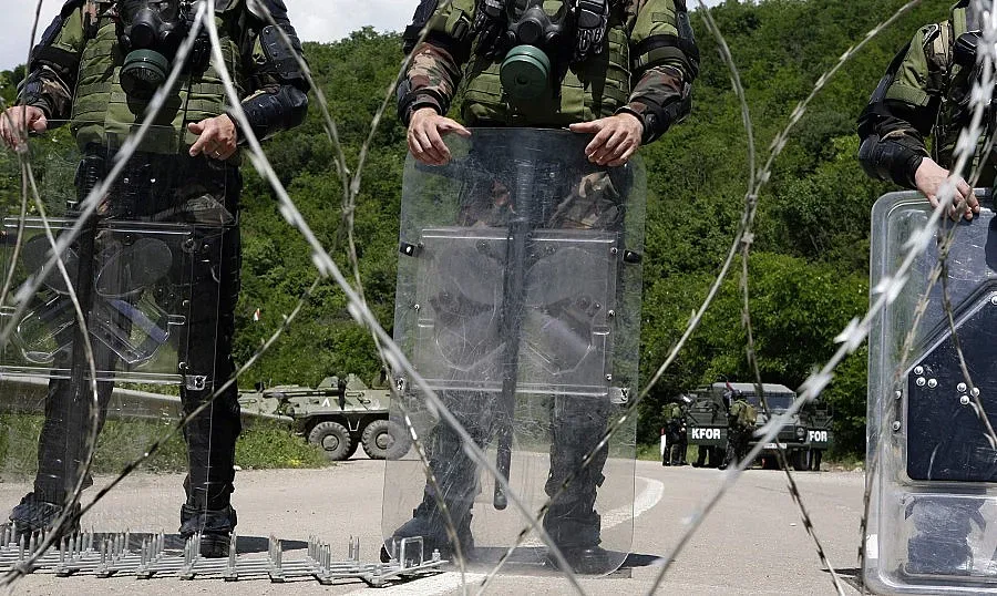 Сърби блокираха Северно Косово