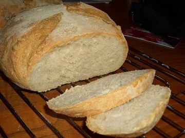 Хлябът скочи след тока