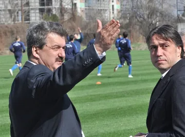 "Левски" вади 500 000 за таран