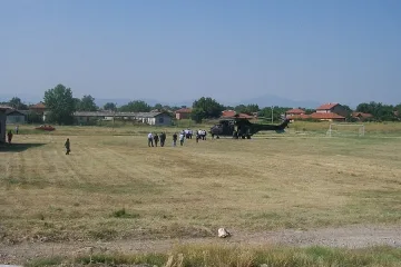 Бойко и гостите смениха три вида транспорт за час