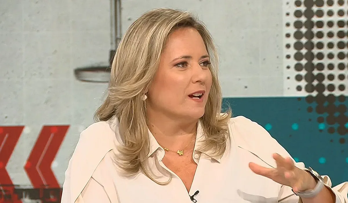 Лора Крумова закри сезона с нецензурни закачки