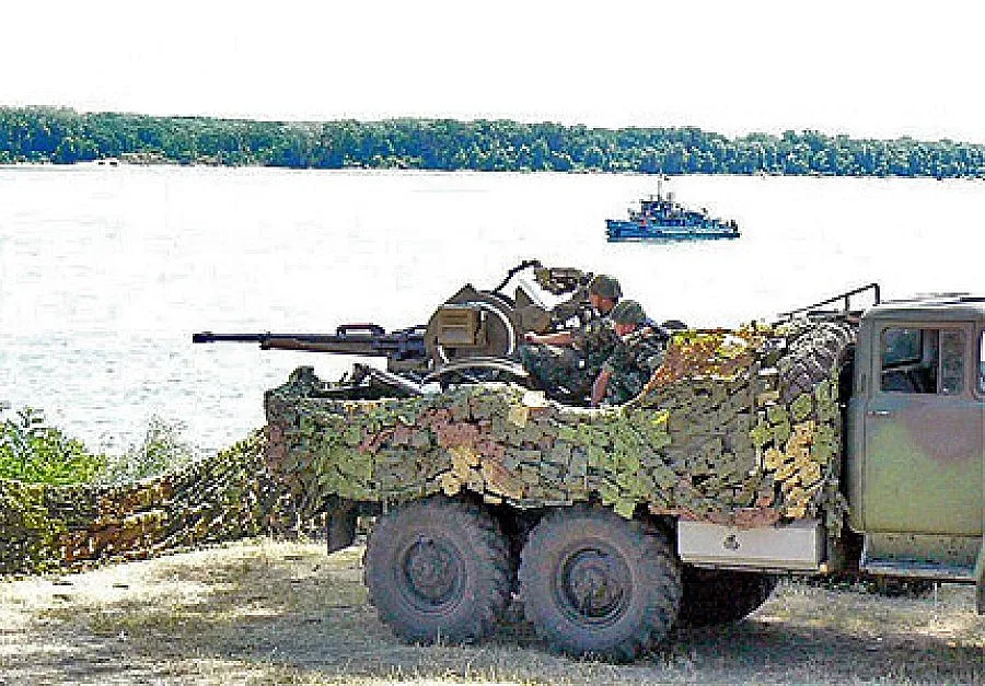 Екшън по Дунав: наши и румънци гониха бандити