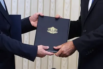 Радев обяви кога и на кого връчва третия мандат