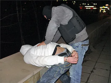 Закопчаха наркодилърите Джуката, Простака и Шопа