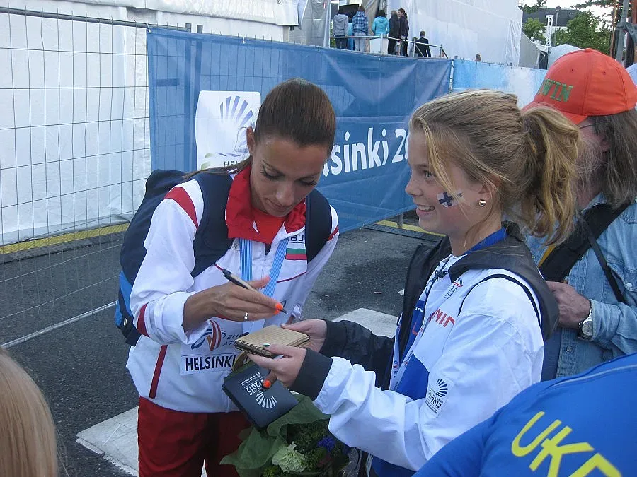 Eврошампионката Лалова продължава днес на 200 м