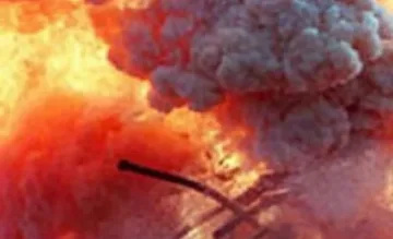 Взрив избухна в английски град